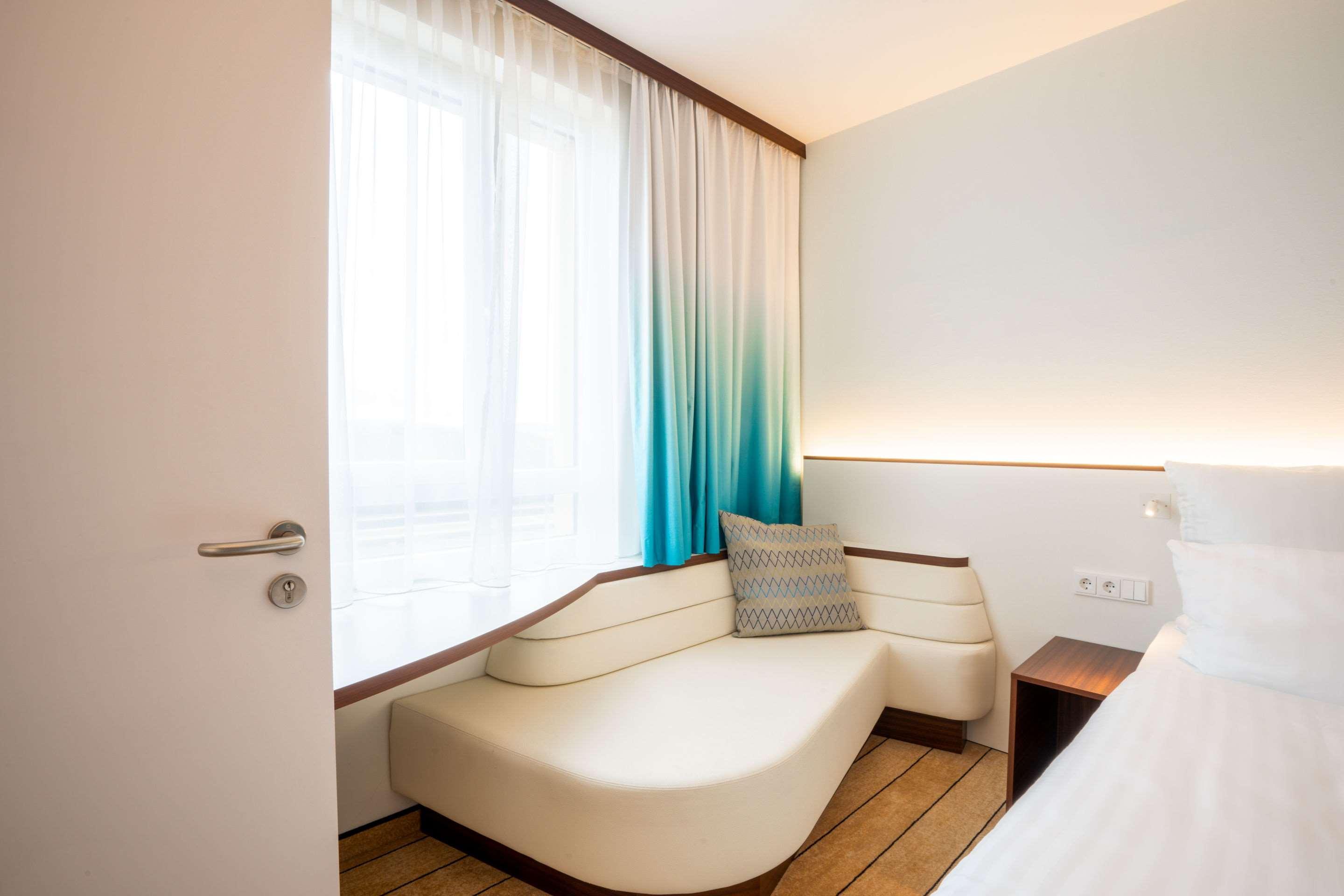 Hey Lou Hotel Frankfurt Airport Kelsterbach Exterior foto